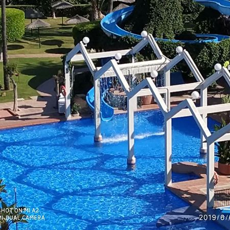 Benalbeach Jr Suite Малага Экстерьер фото