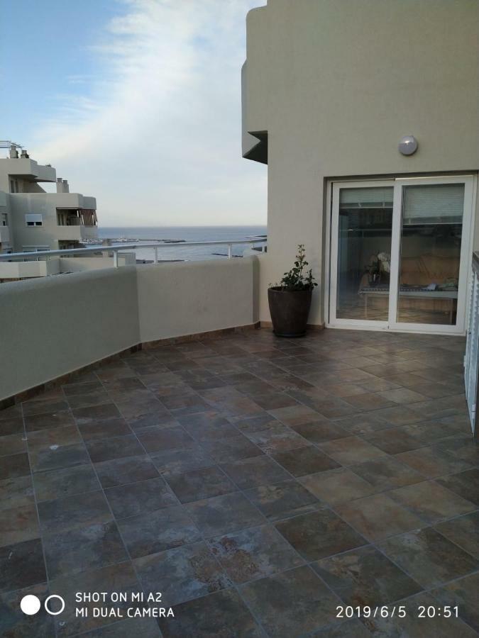 Benalbeach Jr Suite Малага Экстерьер фото