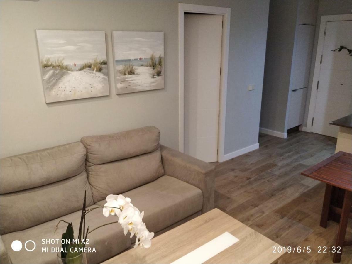 Benalbeach Jr Suite Малага Экстерьер фото