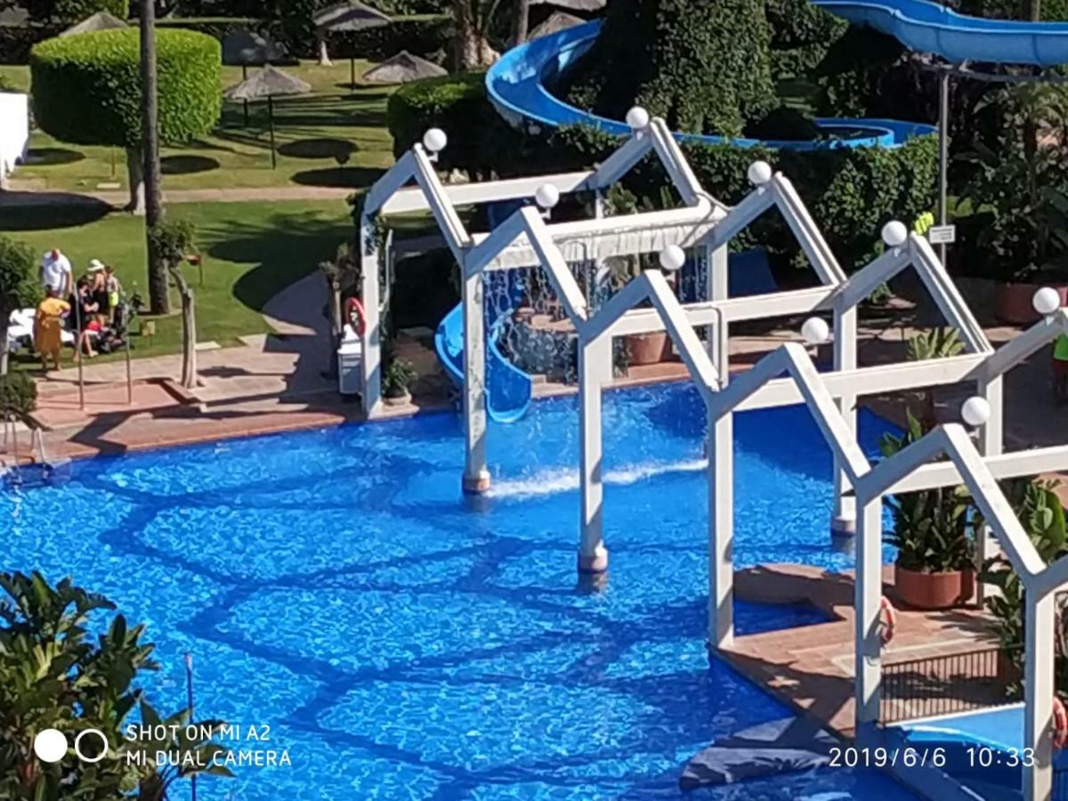 Benalbeach Jr Suite Малага Экстерьер фото